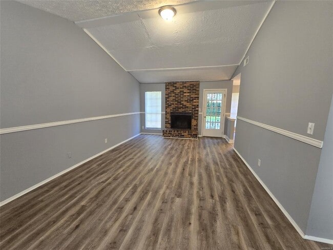 Photo - 3224 Raintree Dr