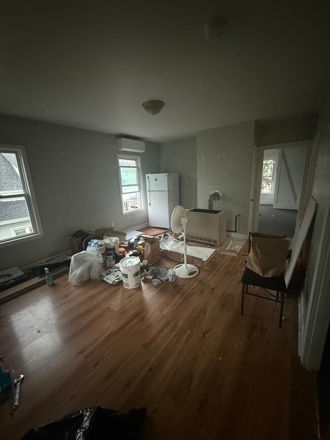 Building Photo - 119 Division St Unit Apt 2nd Floor