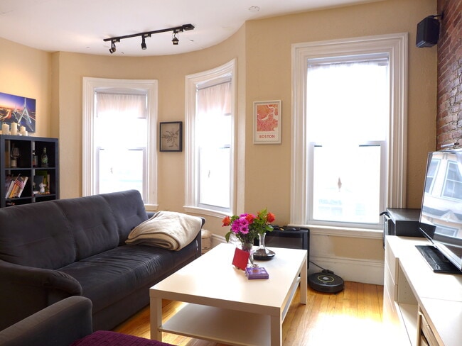 Photo - 49 Delle Ave