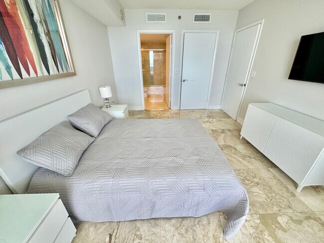 Photo - 1800 S Ocean Dr Unidad 2602
