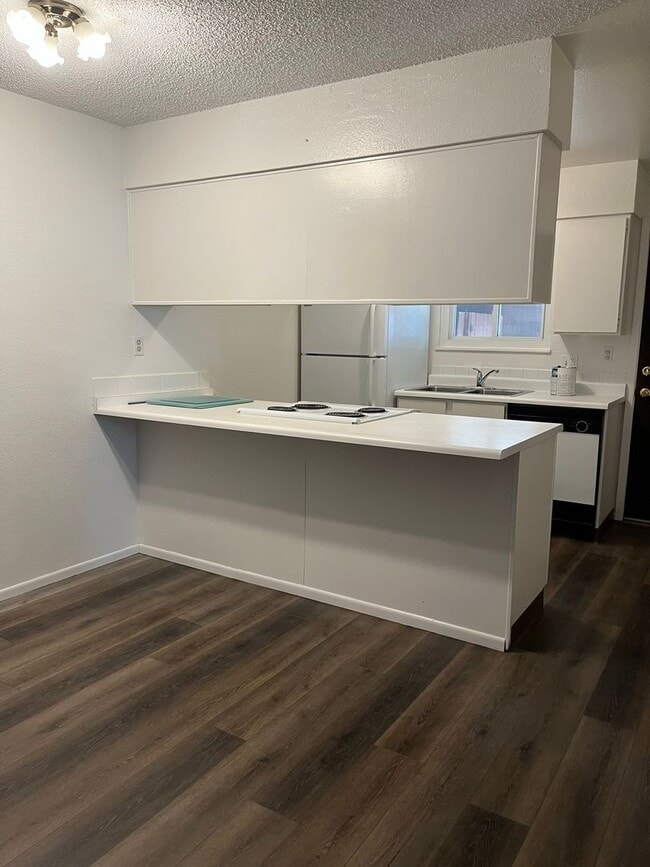 Photo - Two Bedroom Duplex With Garage and Yard