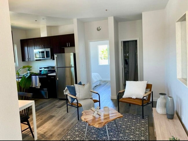 Photo - Move in Promotion for 12 Months! Remodeled... Unit 3