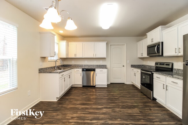 Photo - 1618 Dodson St