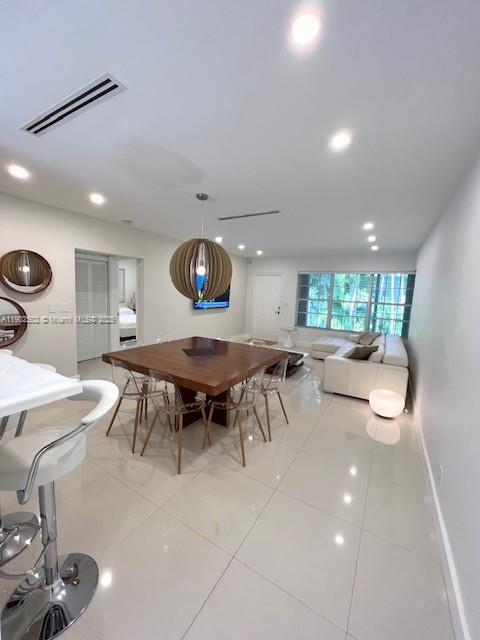 Building Photo - 1125 99th St Unit 12