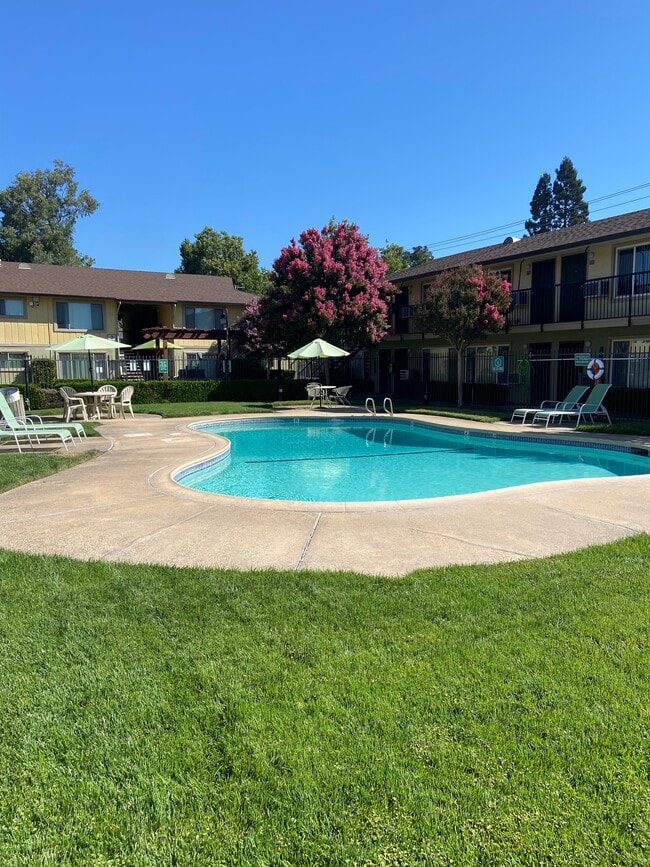 Photo - Hacienda Gardens