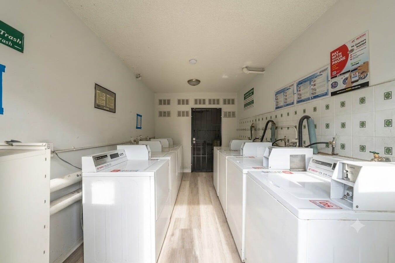 Photo - 13637 Cordary Ave