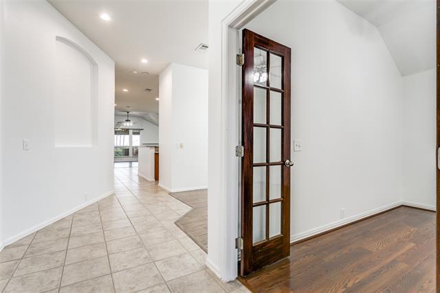 Photo - 7800 Harvest Hill Rd