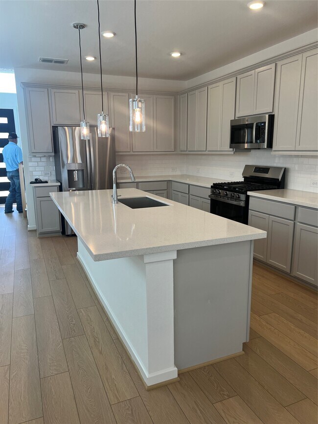 Photo - 22111 Strathfield Cir