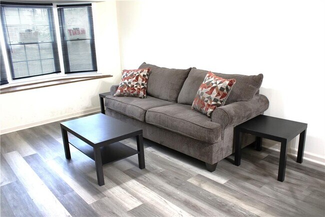 Photo - 1235 Sweet Pine Dr