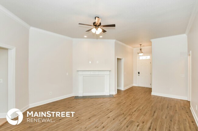 Photo - 137 Lamirda Ct NW