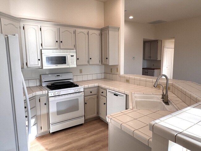Photo - 146 Northridge Dr