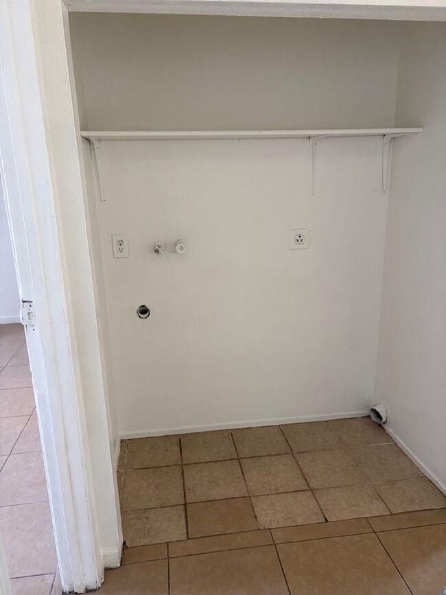 Photo - 2762 Sidewinder Ln Unit A