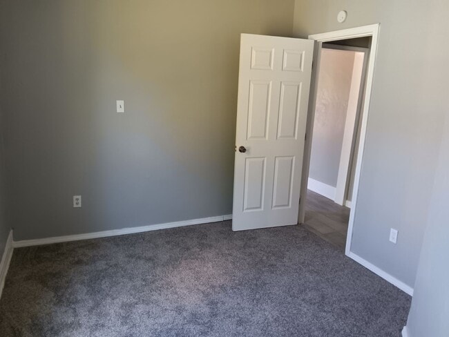 Photo - 608 E Perkins Ave