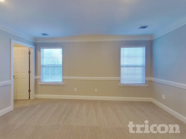 Photo - 10759 Traders Ct