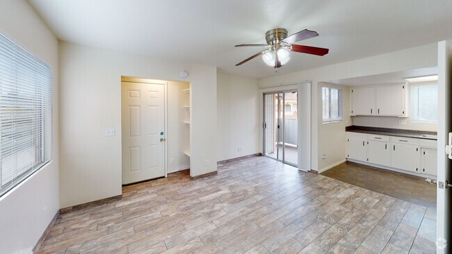 Building Photo - High, 730A-D Unit 730 #C Rental