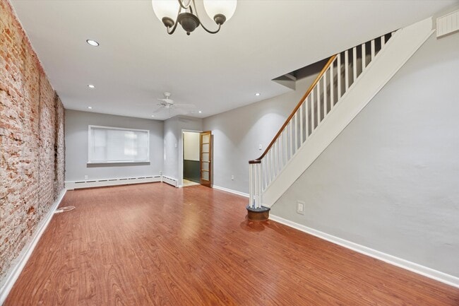 Dining Room - 1321 Mifflin St