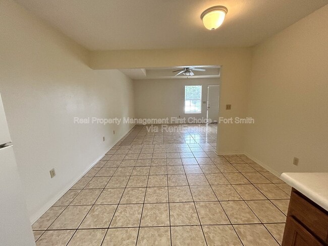 Photo - 1851 Brazil Ave