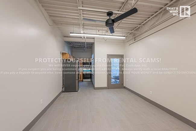 Photo - 85 W 15th St