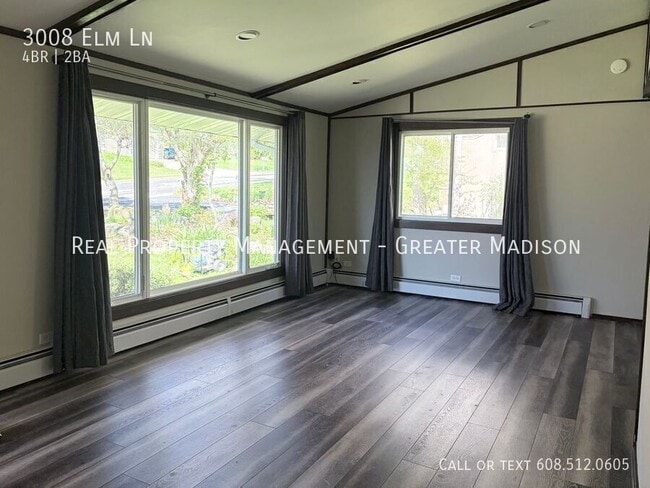 Photo - 3008 Elm Ln