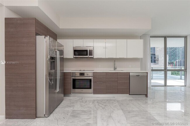 Photo - 1010 SW 2nd Ave Unit 603