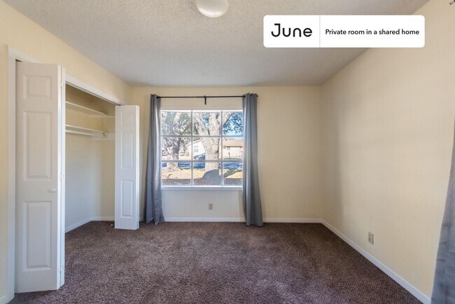 Photo - Room in Shared 4 bed/3 bath home Unit C