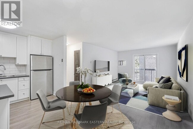 Photo - 840 Water St