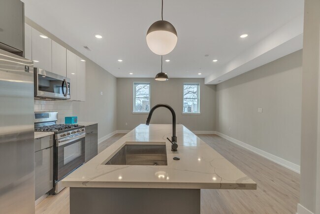 Photo - 937 N 29th St Unidad 4