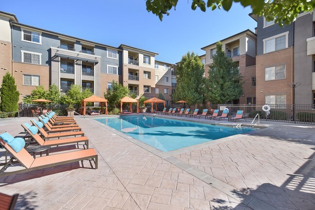 Studio Apartments For Rent In Denver Tech Center Greenwood Village Photo Bell Denver Tech Center