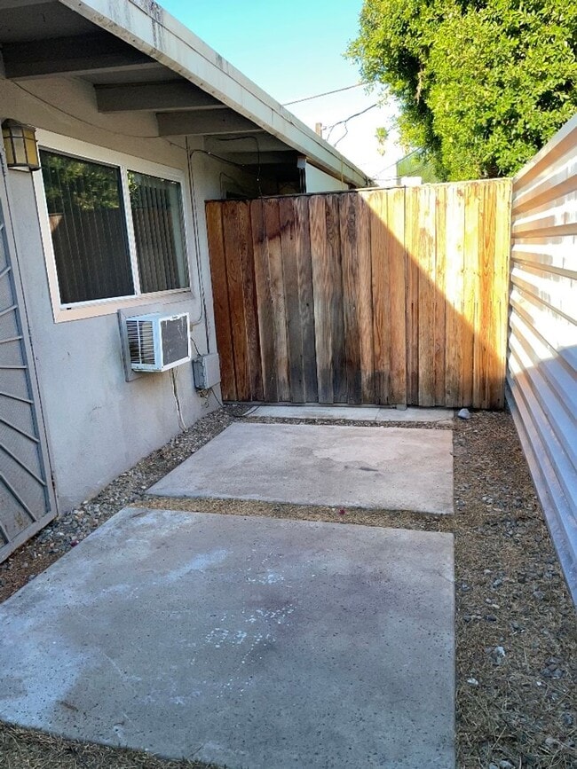 Building Photo - 540 S Mountain View Dr Unit 542 Rental