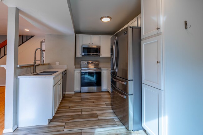 Cocina reformada - 3720 Iris Ave