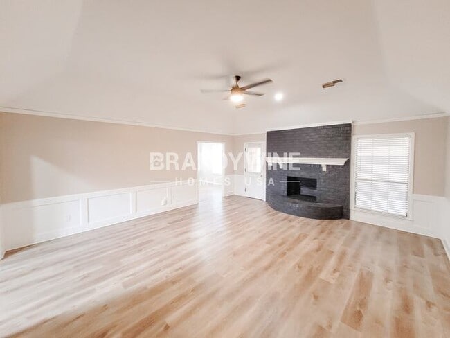 Photo - 6162 Yorkhill Dr Unit 6162