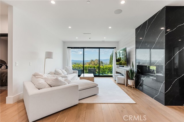 Photo - 14614 Round Valley Dr