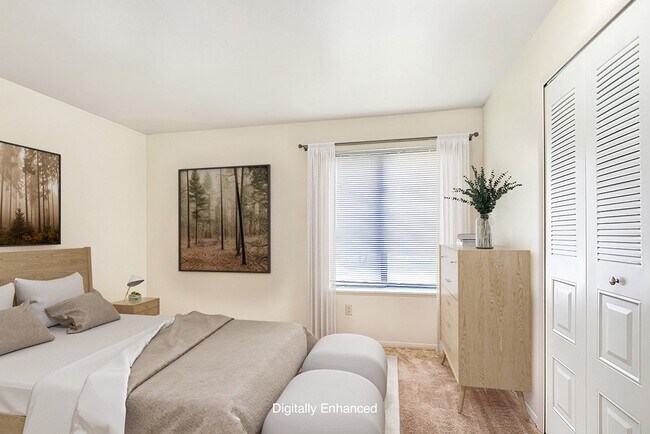 Photo - West Wind Apartments