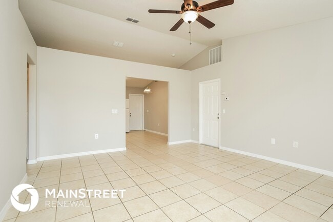 Photo - 350 Lauderdale Ct