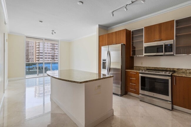 Photo - 1945 S Ocean Dr Unit 503