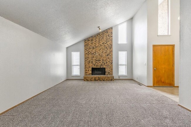 Photo - 1324 Kelly Park Rd