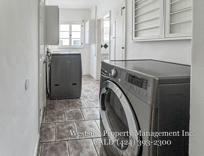 Photo - 9369 W Olympic Blvd