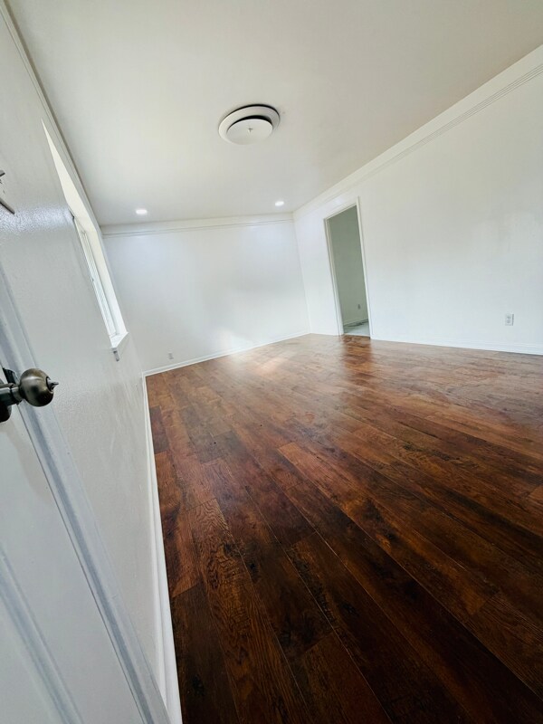 Photo - 403 Margo St