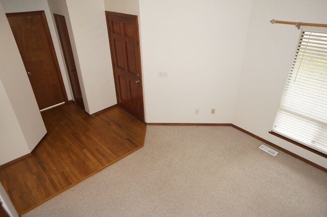 Photo - Lake Oswego South Shore Side Traditional