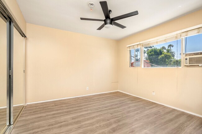 Photo - 1435 N Fairfax Ave Unit 19