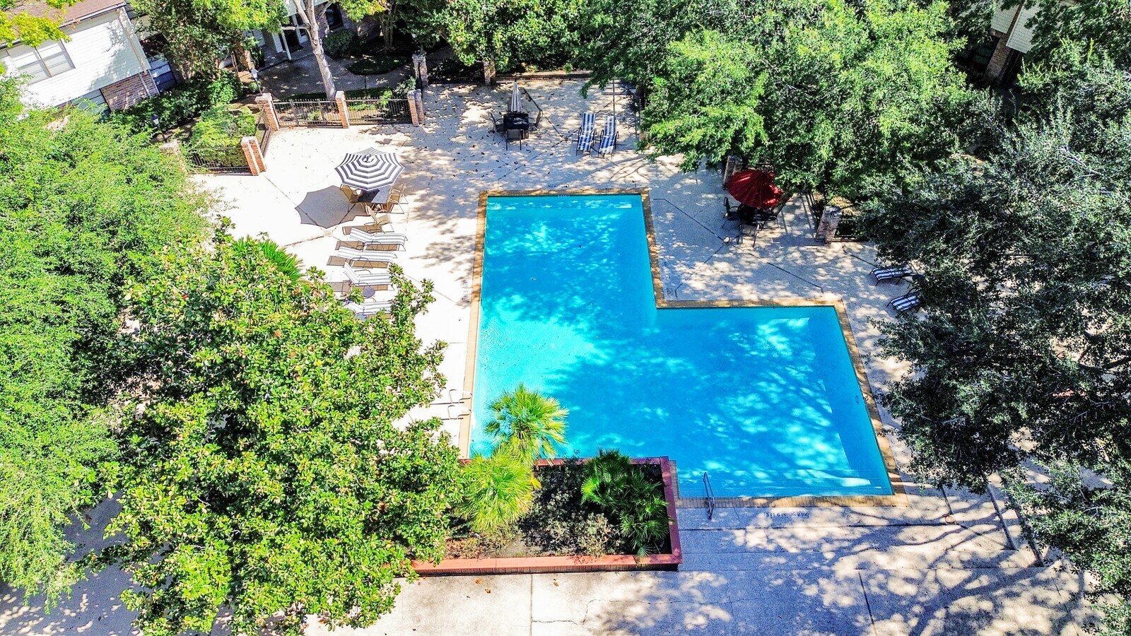 Photo - 2468 Bering Dr