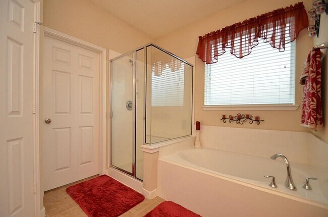 Photo - 26310 Creston Woods Dr