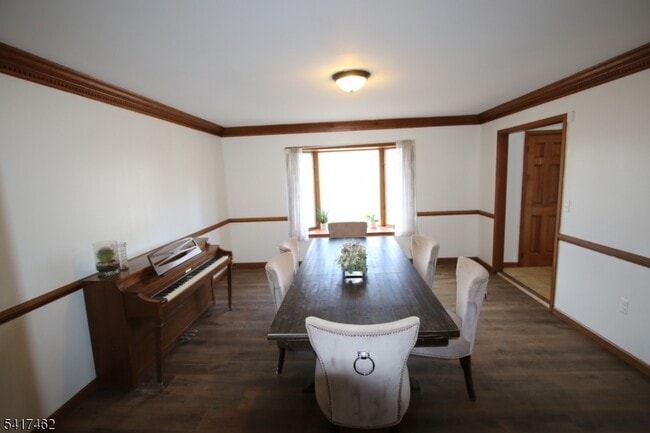 Photo - 306 Pleasant Valley Rd