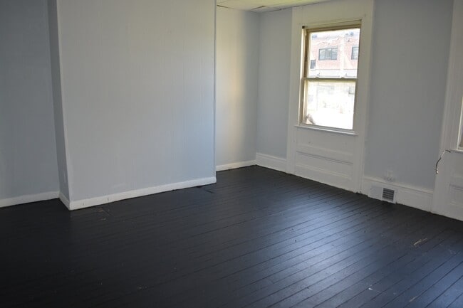 Photo - 1015 Park Ave Unit 1