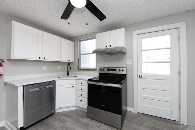 Photo - 12-14 South Broadway Gloucester City, NJ 0... Unit Apt 2