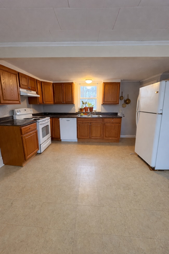 Photo - 74 N Main Ave Unit 1