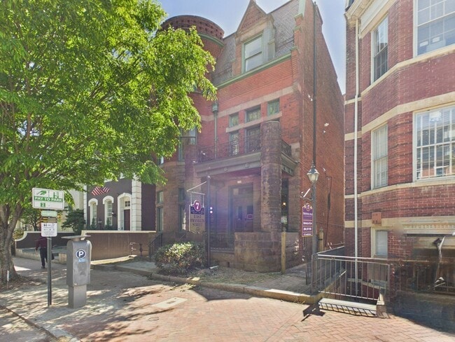 Photo - 7 E Franklin St Unit 9