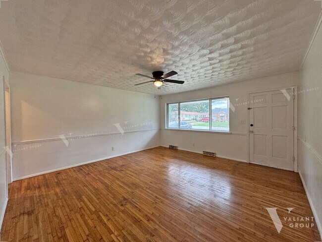 Photo - Charming 3-Bedroom, 2-Bath Home for Rent i...