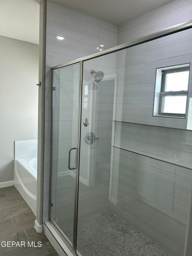 Photo - 10608 Hidden Palm Pl