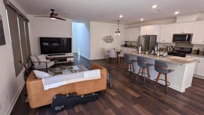 107 Cambria Ct